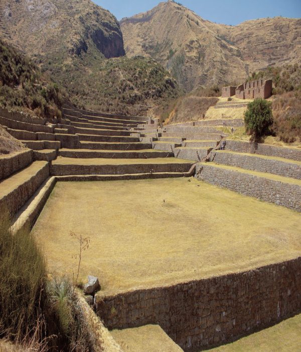 Paisajes del Valle Sur de Cusco con sitios arqueológicos y pueblos tradicionales